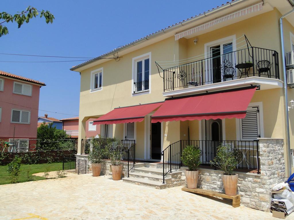 Apartments Villa Ela Umag Kamer foto